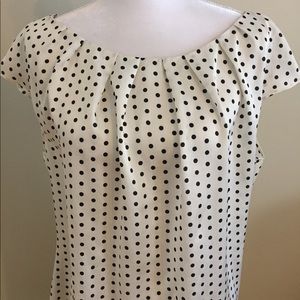 🎉🎉SOLD🎉🎉WORTHINGTON CAREER TOP 2X